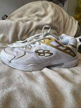 Athletic Women's White and Gold Running Shoes